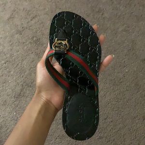 Gucci flip flops